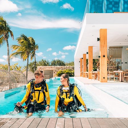Van Der Valk Plaza Beach & Dive Resort Bonaire Kralendijk  Bagian luar foto