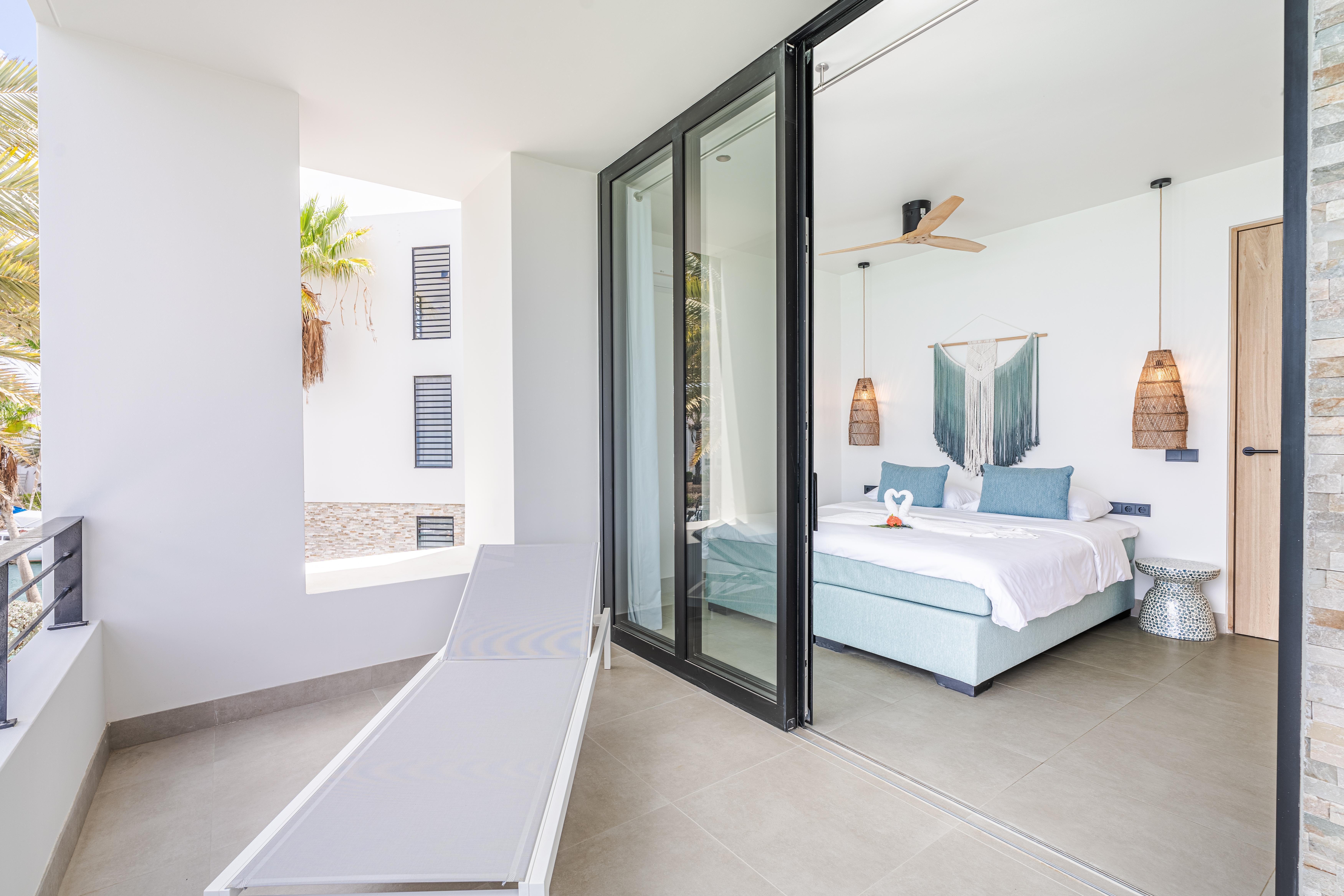 Van Der Valk Plaza Beach & Dive Resort Bonaire Kralendijk  Bagian luar foto