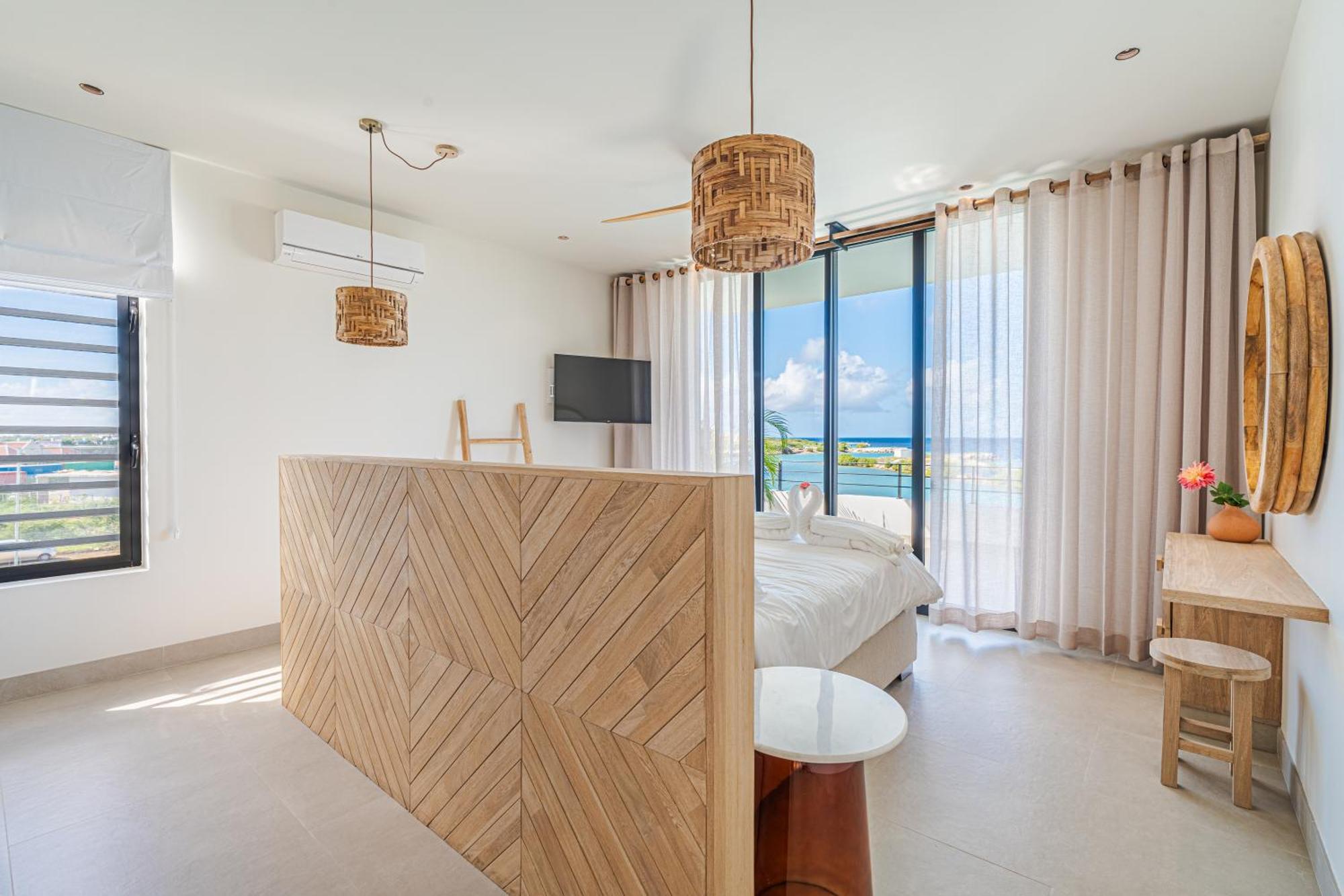 Van Der Valk Plaza Beach & Dive Resort Bonaire Kralendijk  Bagian luar foto