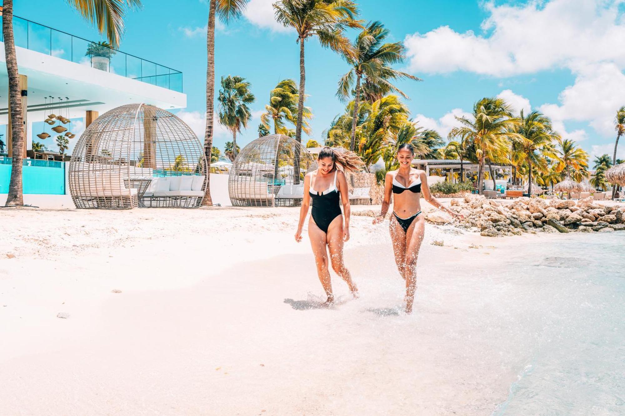 Van Der Valk Plaza Beach & Dive Resort Bonaire Kralendijk  Bagian luar foto