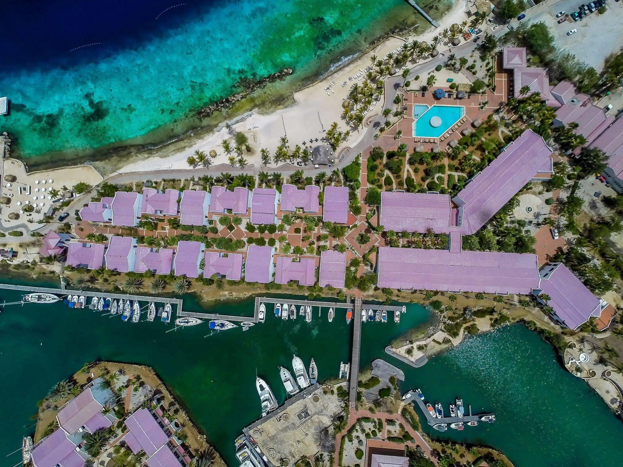 Van Der Valk Plaza Beach & Dive Resort Bonaire Kralendijk  Bagian luar foto